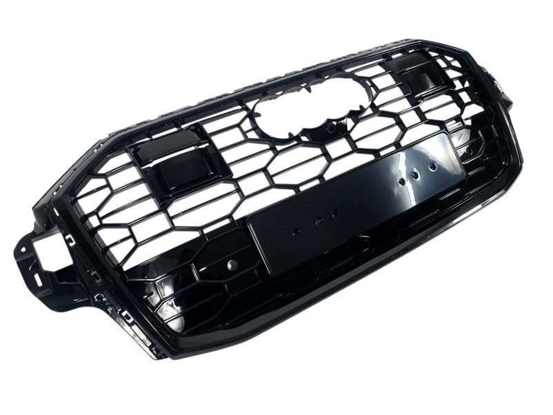 Решітка радіатора Full Black ( стиль RS ) під дистронік на Audi Q7 4M 2020-2022 року
