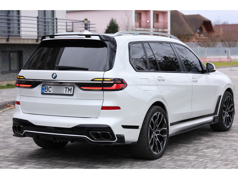 Аеро кіт ( комплект дооснащення )  ( M-Performance ) Paradigm на BMW X7 G07 2022-2026 року