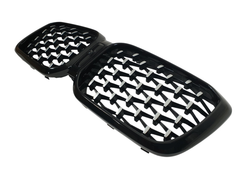 Ніздрі  ( Diamond Silver ) на BMW X3 G01 2022-2024 року