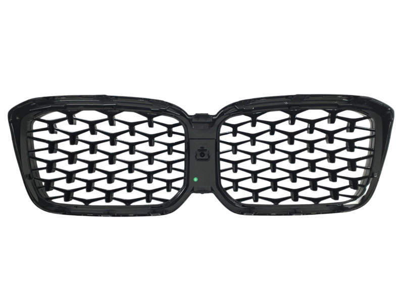 Ніздрі  ( Diamond Silver ) на BMW X3 G01 2022-2024 року