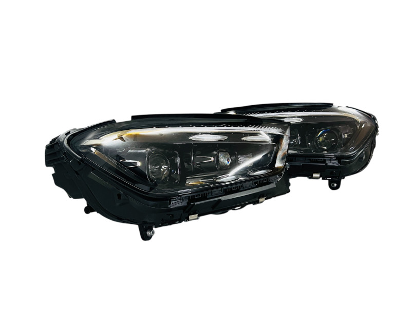 Передні фари  Multibeam LCI ( заміна дорестайлінг ) на Mercedes-Benz GLE-Class W167 2018-2023 року