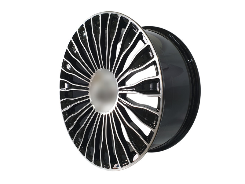 R20 BMF ( різноширокі ) на Mercedes-Benz A-Class W176 2012-2015 року
