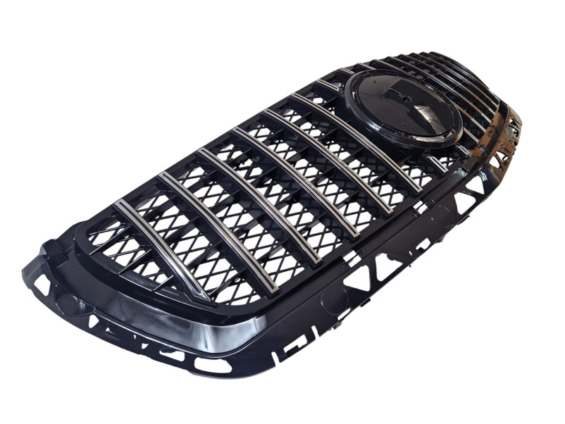 Решітка радіатора Chrome Black GT на Mercedes-Benz SPRINTER W906 2013-2017 року