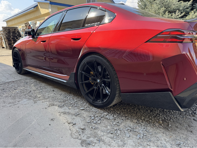R21 / R22 Satin Black Ковані диски ( різнорозмірні / різноширокі ) на BMW M5 G90 / G99 2024-2026 року