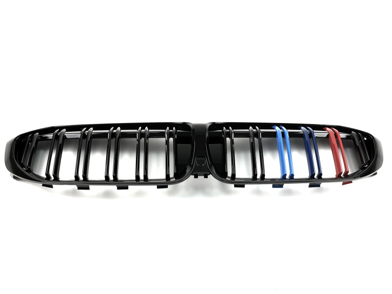 Ніздрі  M-color  ( Подвійні M-Look ) на BMW 3 Series G20 / G21 2018-2022 року