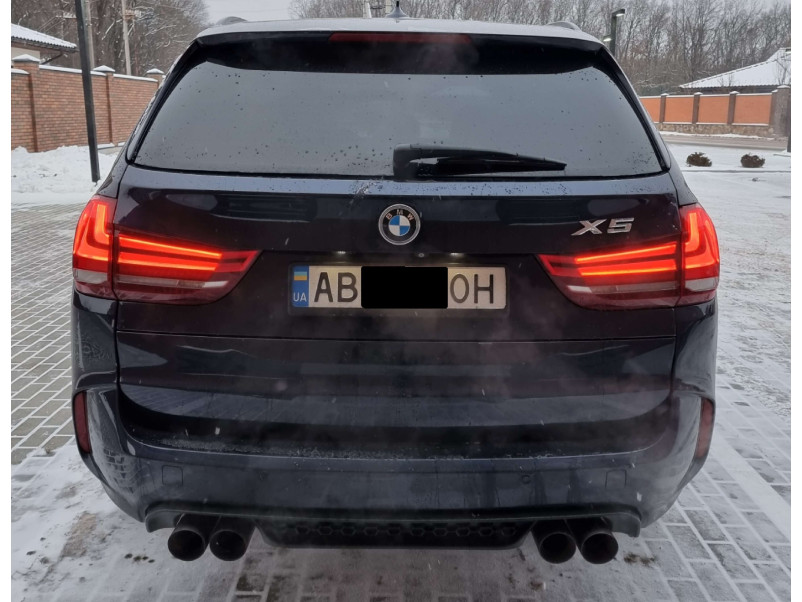 Задній бампер  ( стиль X5M F85 ) на BMW X5 F15 2013-2018 року