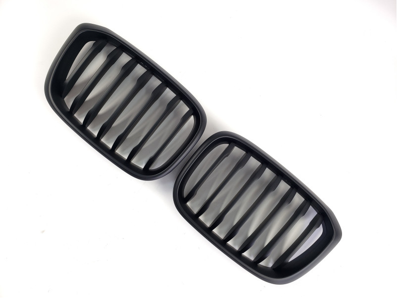 Ніздрі Чорний мат ( 1 Bar ) на BMW X3 G01 2018-2022 року