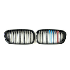 Ніздрі  M-color  ( Подвійні M-Look ) на BMW 1 Series F20 / F21 2015-2019 року