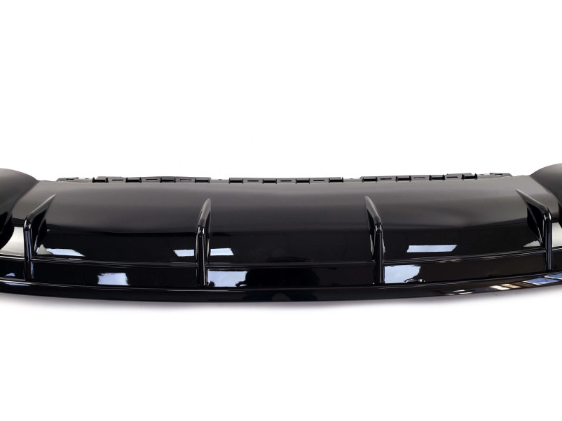 Дифузор ( заднього бампера ) Full Black / Chrome Pipe ( в стилі RSQ7 ) на Audi Q7 4M 2015-2020 року