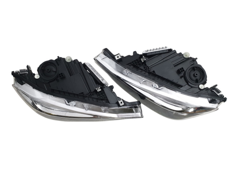 Передні фари  Full Led ( комплектні з блоками ) Black на BMW 3 Series F30 / F31 2011-2018 року