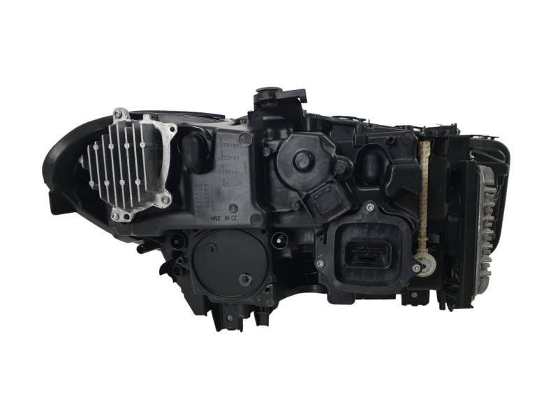 Передні фари  ( в стилі LCI Laser ) V4 на BMW 5 Series G30 / G31 2017-2020 року