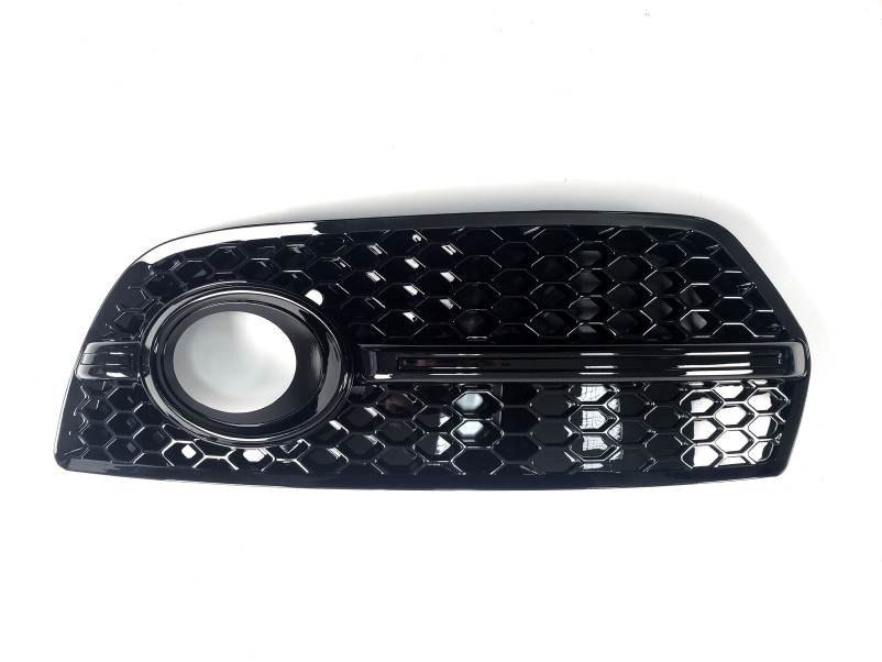 Решітки в бампер Full Black ( в стилі RSQ5 ) на Audi Q5 8R 2008-2012 року