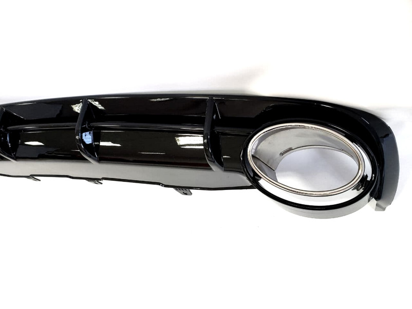 Дифузор ( заднього бампера ) Full Black / Chrome Pipe ( в стилі RS6 ) на Audi A6 C7 2011-2014 року