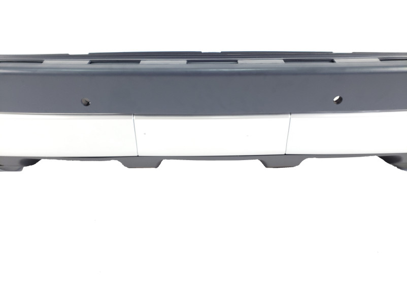 Задній бампер  ( стиль Autobiography ) на Land Rover Range Rover Vogue L322 2005-2010 року