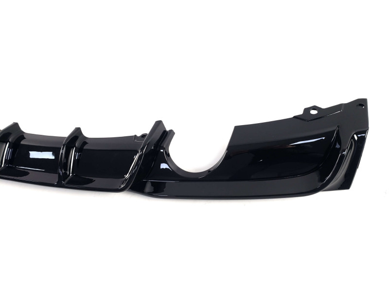 Дифузор ( заднього бампера )  ( M-Performance ) Чорний глянець 0---0 на BMW 3 Series F30 / F31 2011-2018 року