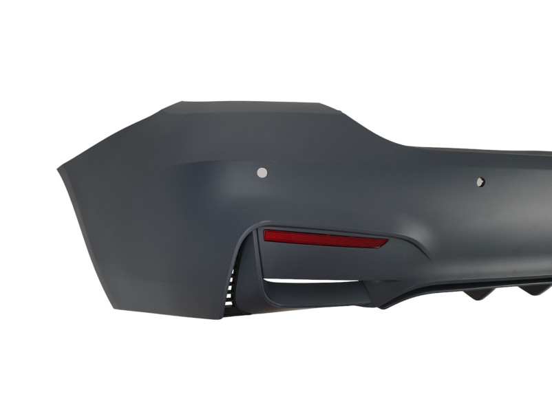 Задній бампер  ( стиль M4 F82 ) на BMW 4 Series F32 / F33 2013-2020 року
