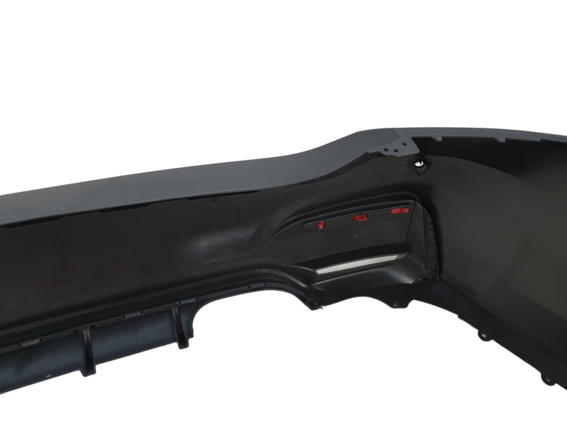 Задній бампер  ( стиль M4 F82 ) на BMW 4 Series F32 / F33 2013-2020 року