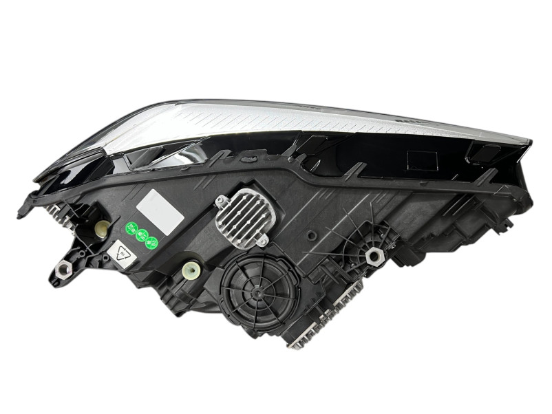 Передні фари  ( Full Led в стилі Laser апгрейд в 2019+ ) на BMW 7 Series G11 / G12 2015-2019 року