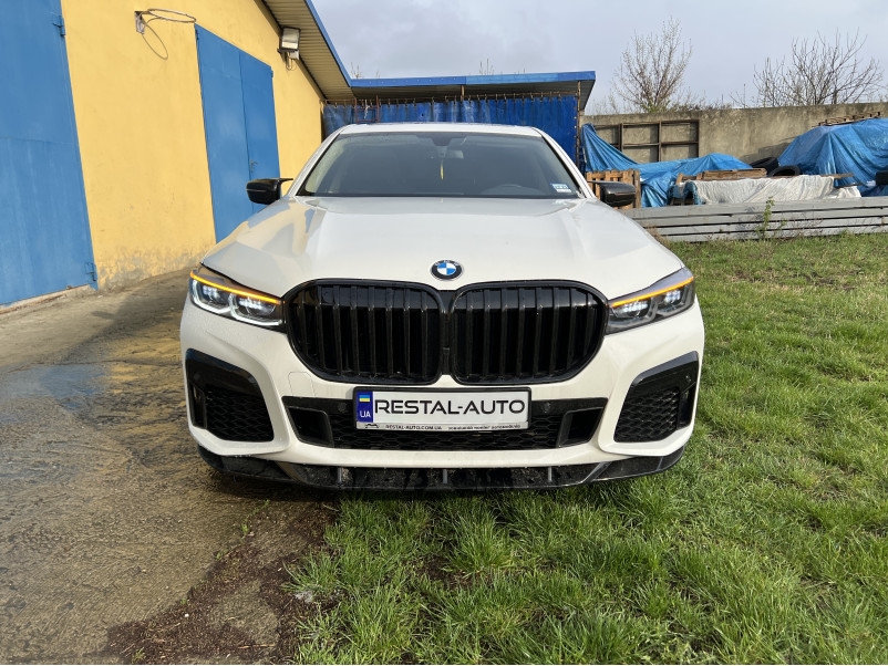 Передні фари  ( Full Led в стилі Laser апгрейд в 2019+ ) на BMW 7 Series G11 / G12 2015-2019 року