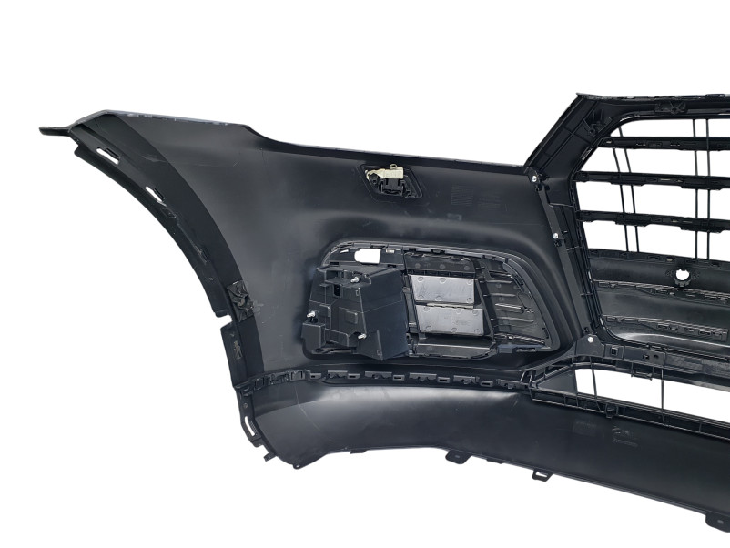 Передній бампер  ( S-Line ) V1 на Audi Q5 80A 2016-2020 року