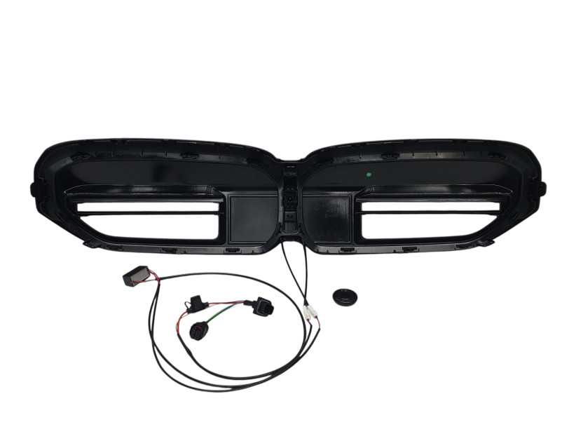 Ніздрі Чорний глянець ( M5 G90 Look ) Iconic glow на BMW 5 Series G30 / G31 2020-2023 року