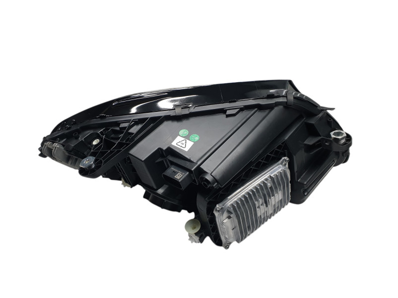 Передні фари  Led High Performance ( заміна на 2018+ ) на Mercedes-Benz C-Class W205 2014-2018 року