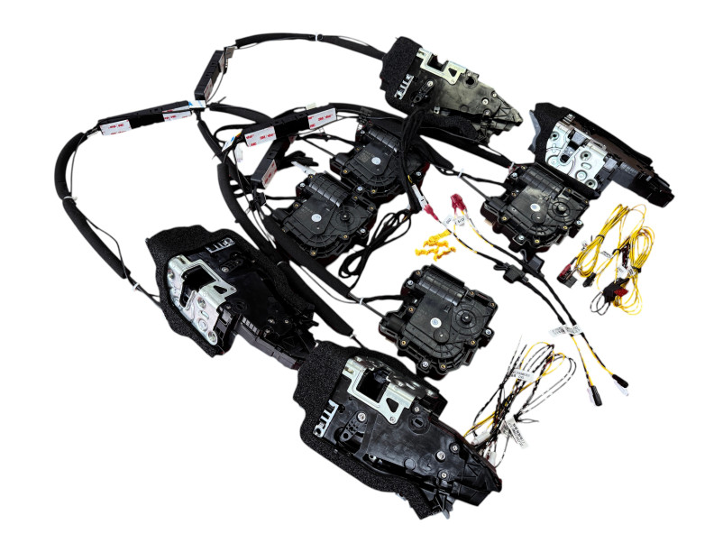 Доводчики дверей   на BMW 5 Series G60 / G61 2023-2025 року