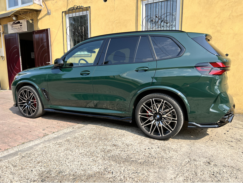 R22  ( задні ) на BMW X5 G05 2018-2022 року