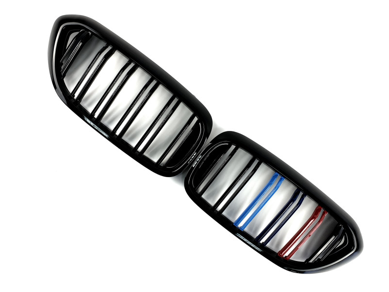 Ніздрі M-color ( Подвійні M-Look ) на BMW 5 Series G30 / G31 2017-2020 року