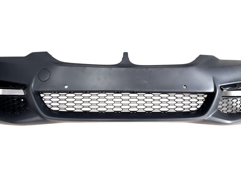 Передній бампер  ( стиль M-Paket ) на BMW 5 Series G30 / G31 2017-2020 року
