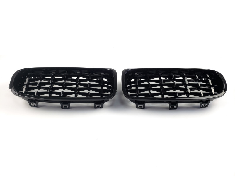 Ніздрі Diamond All Black  на BMW 3 Series F30 / F31 2011-2018 року