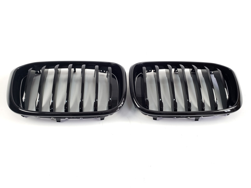Ніздрі Чорний глянець ( 1 Bar ) на BMW X3 G01 2018-2022 року