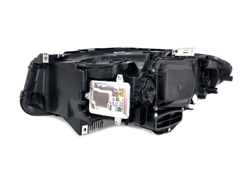 Передні фари  ( Bi-Xenon No Adaptive ) комплектні на BMW 5 Series F10 / F11 2010-2017 року