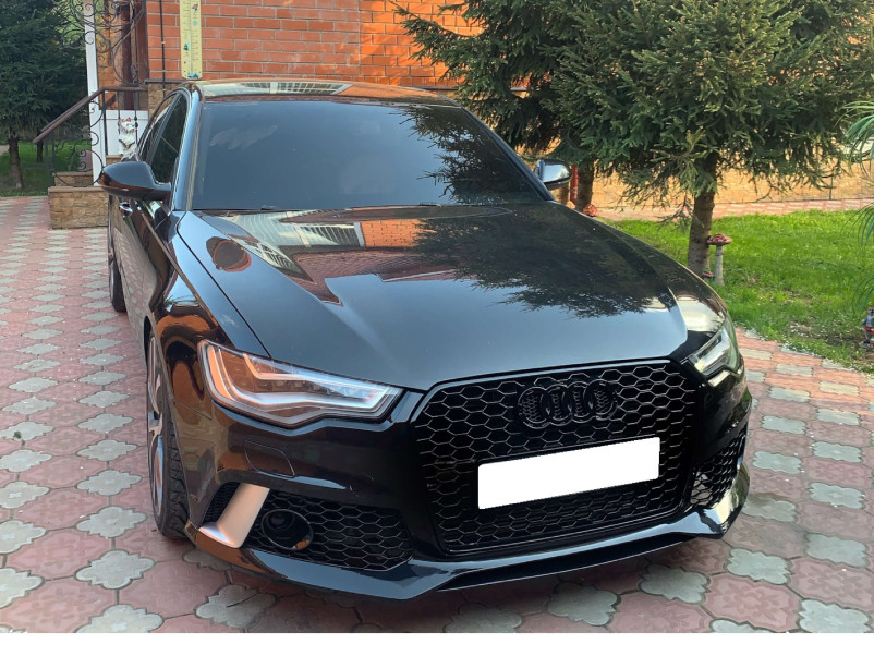 Передній бампер  ( в стилі RS6 ) на Audi A6 C7 2011-2014 року