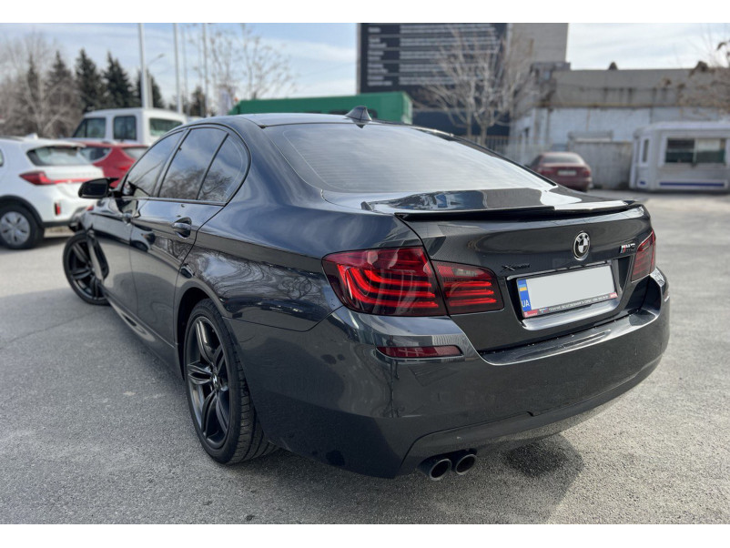 Спойлер Чорний глянець ( стиль М4 ) на BMW 5 Series F10 / F11 2010-2017 року