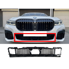 Решітки в бампер  середня ( під дистронік ) на BMW 7 Series G11 / G12 2019-2023 року
