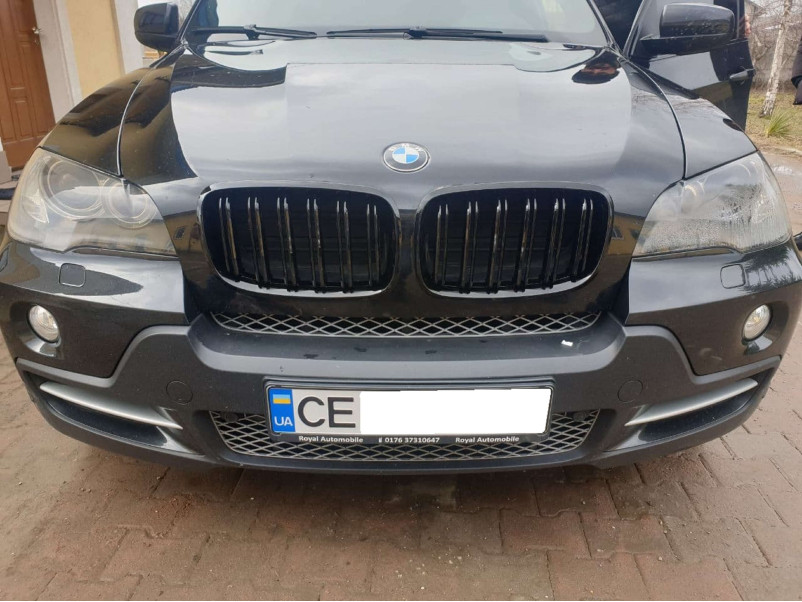 Ніздрі Чорний глянець ( Подвійні M-Look ) на BMW X5 E70 2010-2013 року