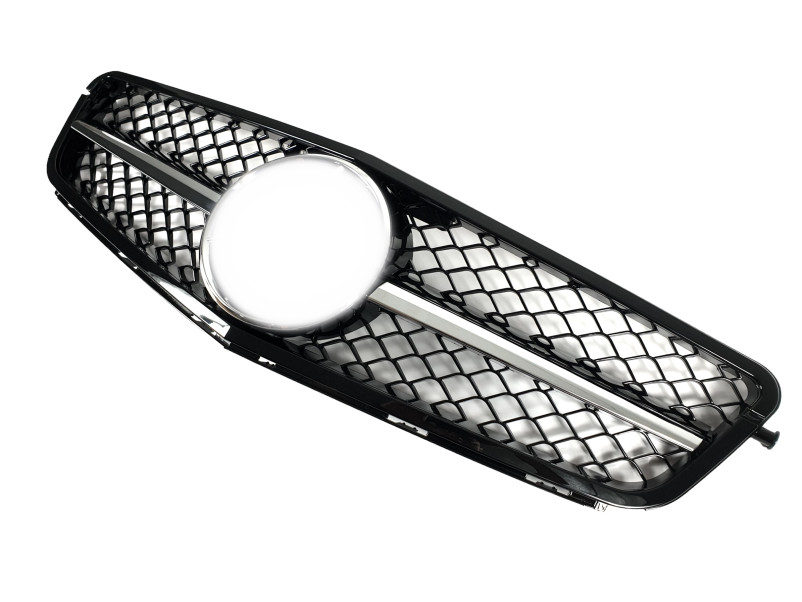 Решітка радіатора Black W/Moulding SL на Mercedes-Benz C-Class W204 2007-2014 року
