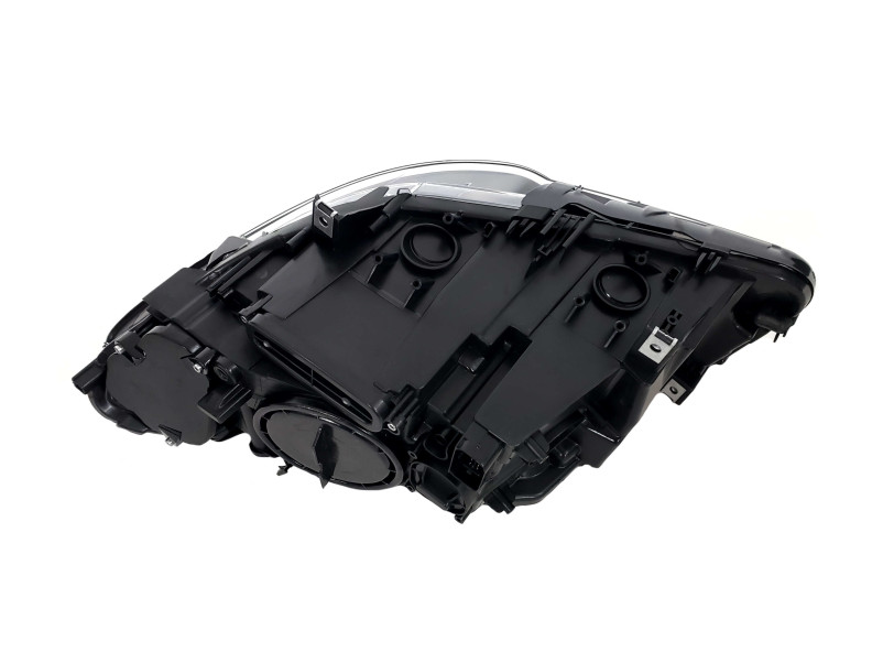 Передні фари  стиль G30 Laser LCI на BMW 5 Series F10 / F11 2010-2017 року