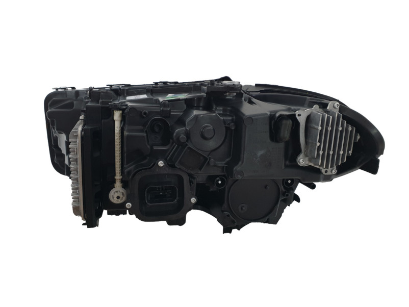 Передні фари  ( в стилі LCI Laser CS ) на BMW 5 Series G30 / G31 2017-2020 року