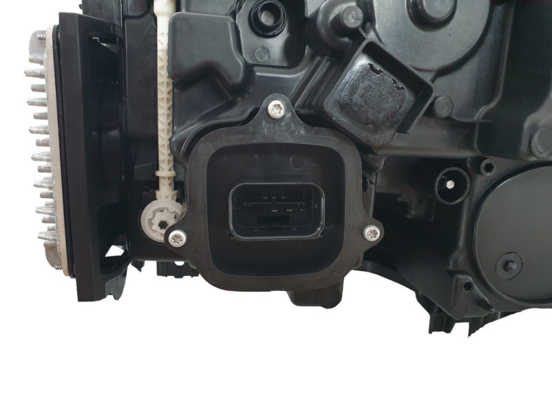 Передні фари  ( в стилі LCI Laser CS ) на BMW 5 Series G30 / G31 2017-2020 року