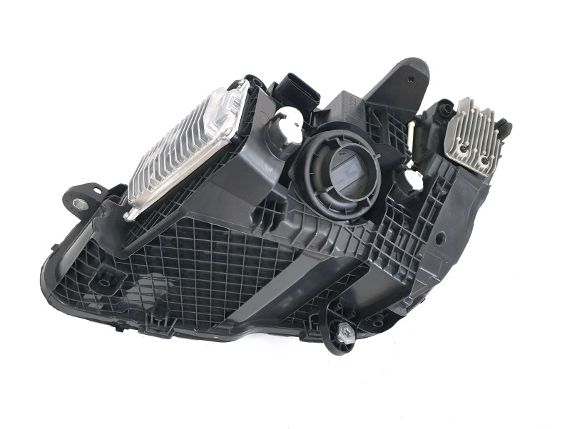 Передні фари  Led High Performance ( комплектні ) на Mercedes-Benz C-Class W205 2018-2021 року