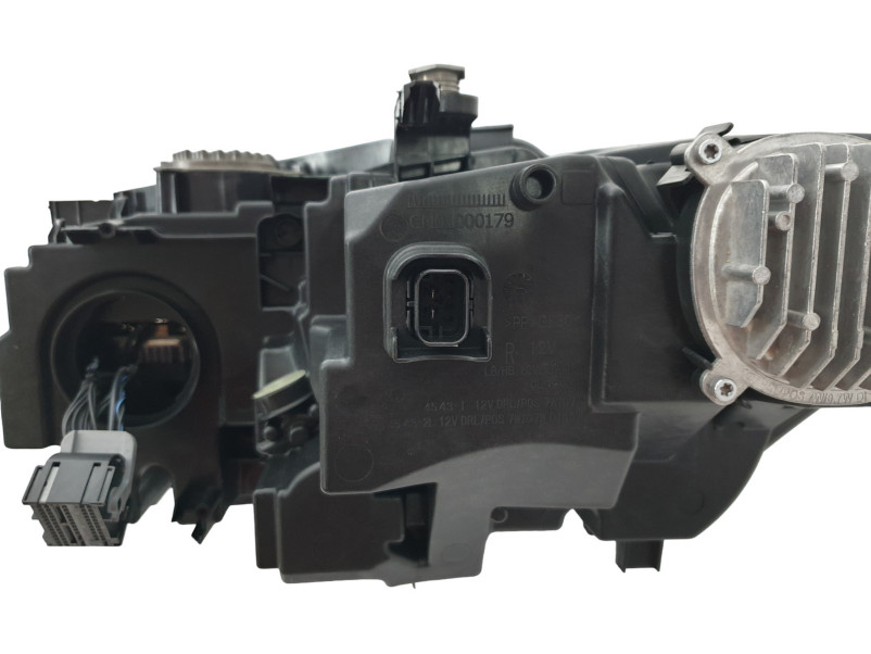 Передні фари  ( Laser ) апгрейд з LED на BMW 3 Series G20 / G21 2018-2022 року