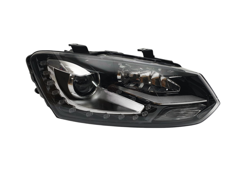 Передні фари  ( Xenon GTI ) на Volkswagen Polo 2009-2017 року