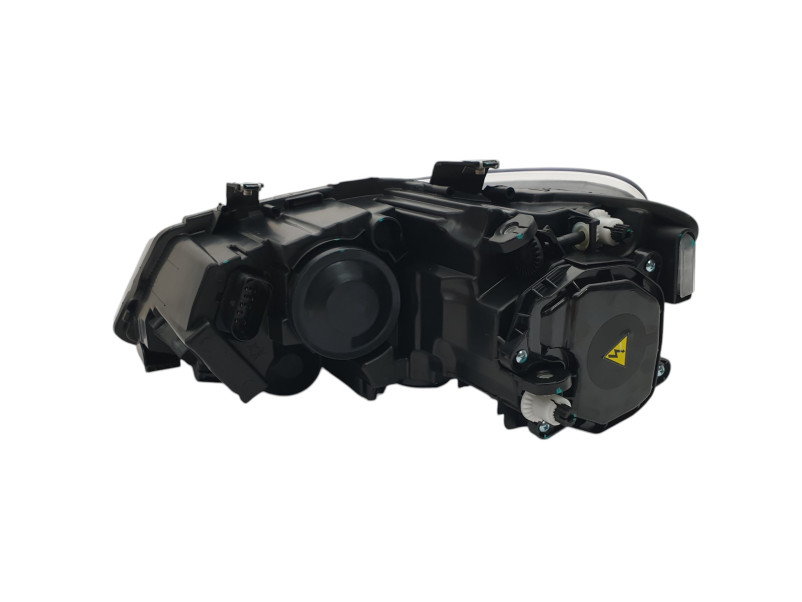 Передні фари  ( Xenon GTI ) на Volkswagen Polo 2009-2017 року