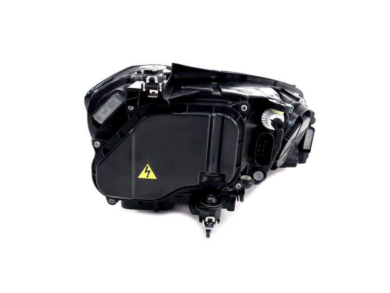 Передні фари  ( Xenon GTI ) на Volkswagen Golf VII 2012-2017 року