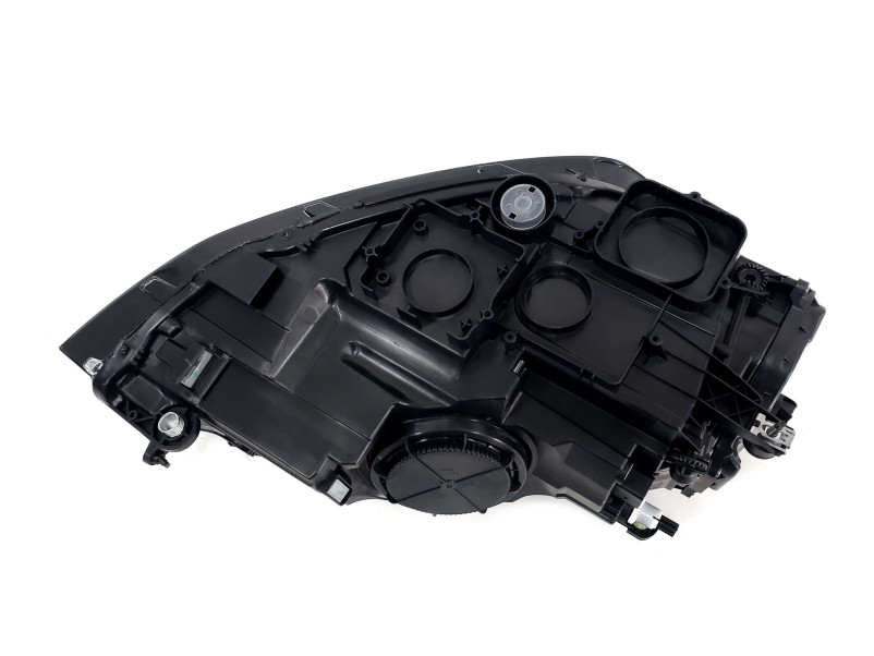 Передні фари  ( Xenon GTI ) на Volkswagen Golf VII 2012-2017 року