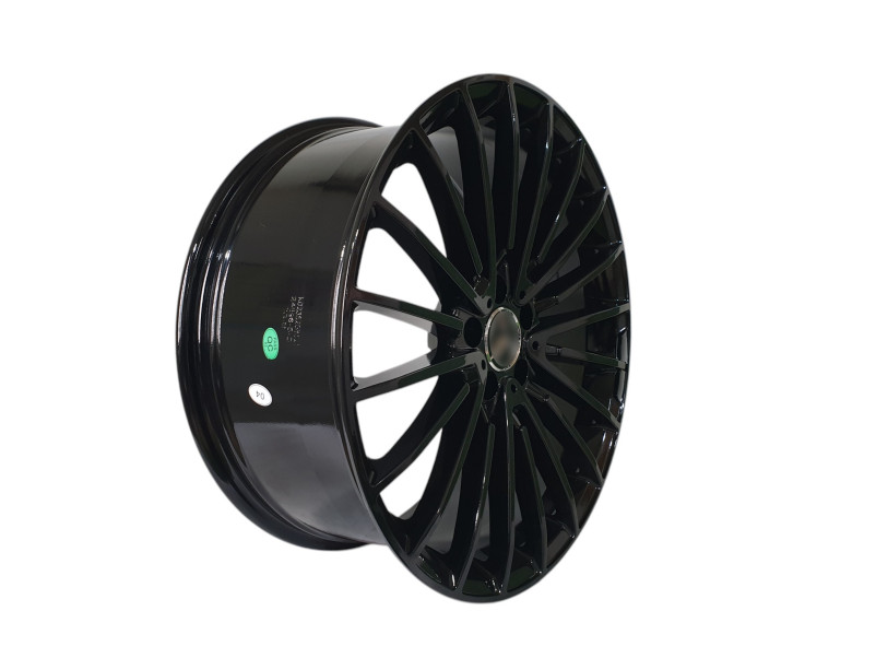 R20 Gloss Black ( різноширокі ) Диски на Mercedes-Benz A-Class W176 2012-2015 року