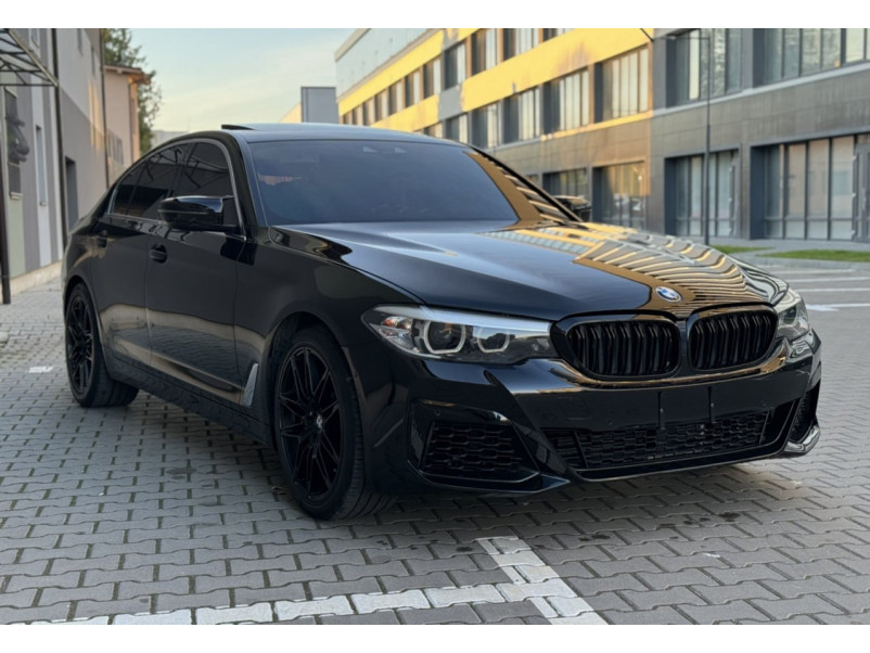 Передній бампер  ( стиль M Sport Paket Old to New ) на BMW 5 Series G30 / G31 2017-2020 року