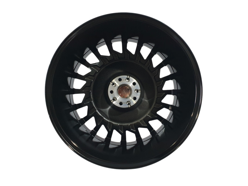 R20 BMF ( різноширокі ) на Mercedes-Benz A-Class W176 2012-2015 року